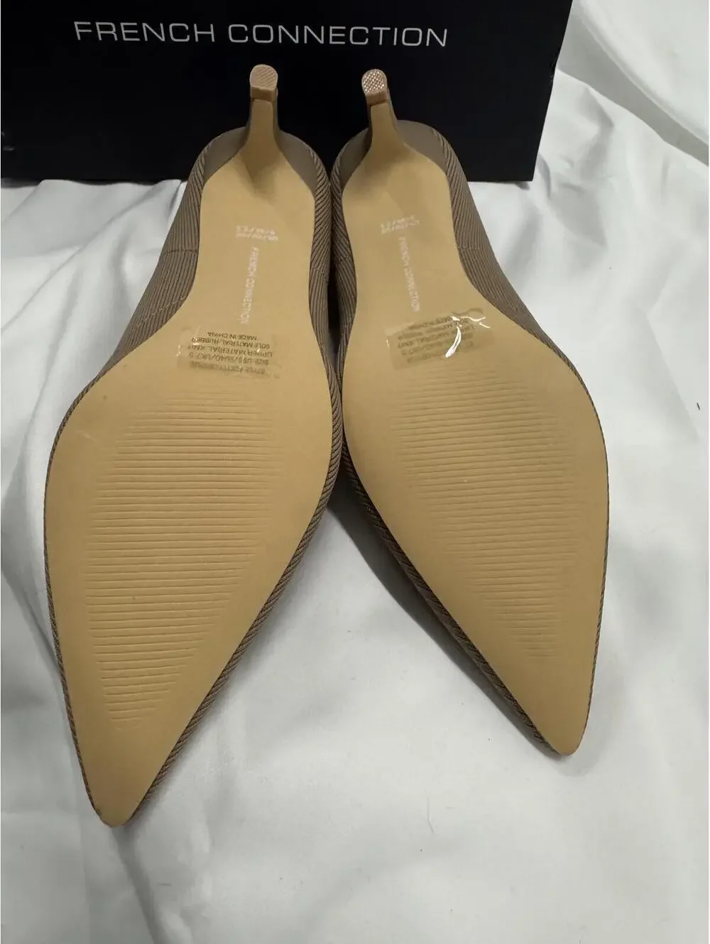 French Connection Women's Taupe Knit Pointed Toe Kitten Heel Pumps - Picture 6 of 8